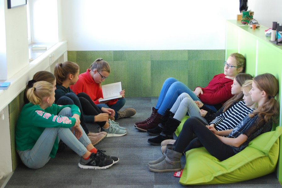 2018 11 16 Leseaktion Klassen 5 u 6 Bild 1 web