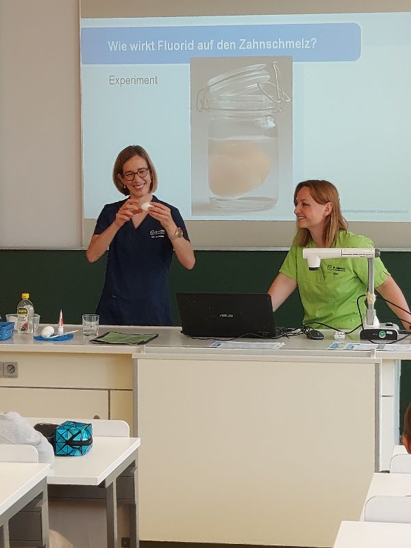 Der Zahnarzt kommt in die 5. Klassen